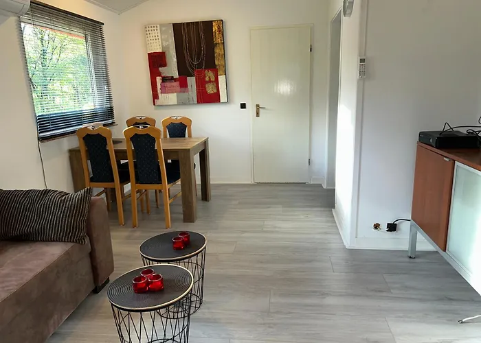 Bungalow104 Keybox Starlink Wifi Tv Heater Airco Woods Pittoresque Town Lidl Restaurant P Only Private Cars